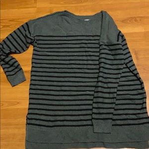 Long sleeve stripe shirt